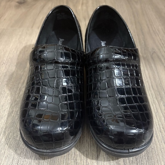 Judith Slip Resistant Mule Clogs Nurse Comfort Black Croc Patent Leather Sz 8.5 - Picture 2 of 10